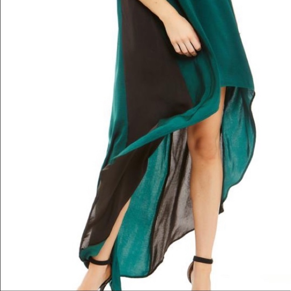 *NWOT* High-Low Green & Black Dress - Picture 3 of 8